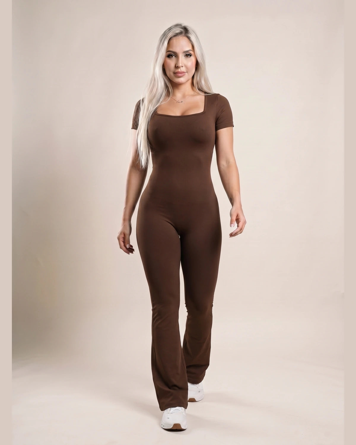 P3 marron_chocolate 17_walking