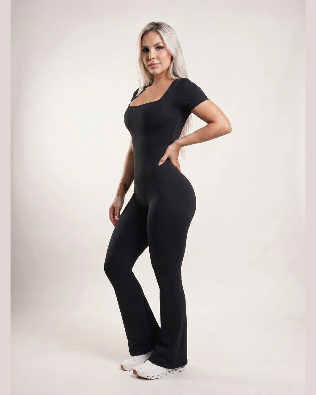 P3 negro 20_3q_right_front
