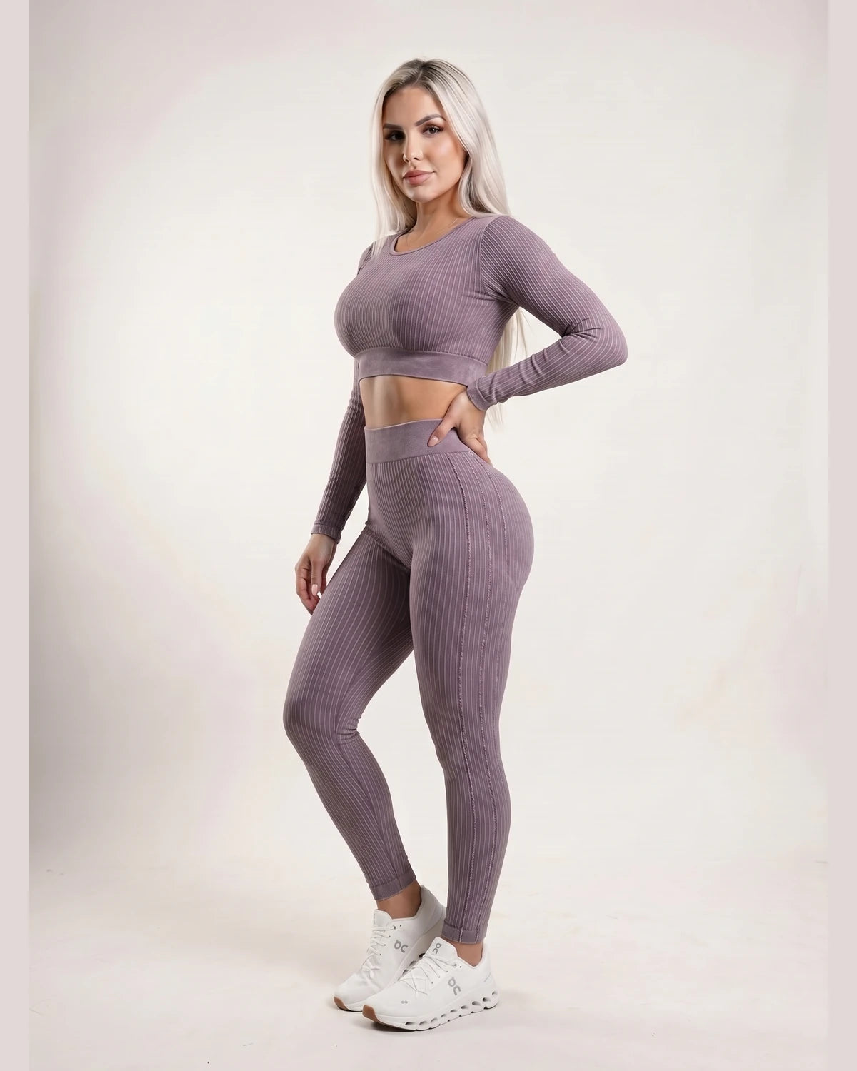P6 lila_mauve 20_3q_right_front